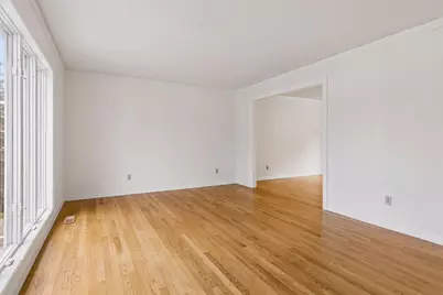 625 Alvarado Lane N, Plymouth, MN 55447 - Photo 5