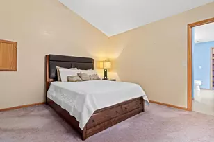 215 9th Ave N, South Saint Paul, MN 55075 - Photo 17