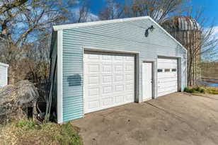 25063 179th Ave, Fergus Falls, MN 56537 - Photo 15
