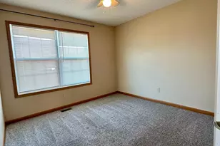 1760 Riverside Dr, Shakopee, MN 55379 - Photo 17