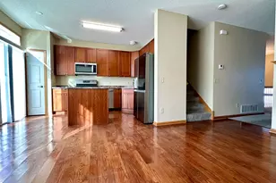 1760 Riverside Dr, Shakopee, MN 55379 - Photo 7