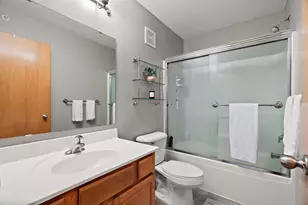 15569 Lilac Dr, Eden Prairie, MN 55347 - Photo 35