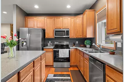 15569 Lilac Drive, Eden Prairie, MN 55347 - Photo 11
