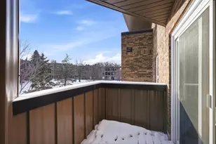 2200 Midland Grove Rd, Roseville, MN 55113 - Photo 35