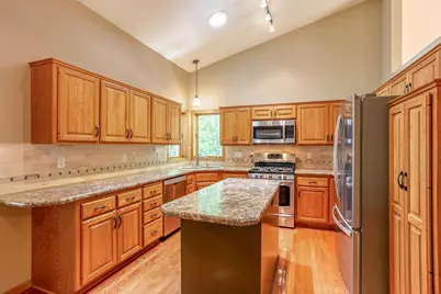 15850 Zumbrota Street NE, Ham Lake, MN 55304 - Photo 9