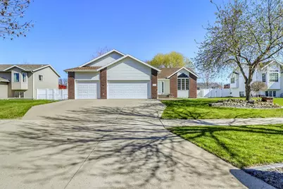 3319 45th Avenue S, Fargo, ND 58104 - Photo 1