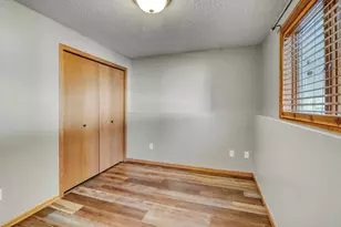 3319 45th Ave S, Fargo, ND 58104 - Photo 37