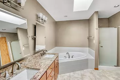 3319 45th Avenue S, Fargo, ND 58104 - Photo 25
