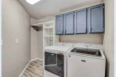 3319 45th Avenue S, Fargo, ND 58104 - Photo 33