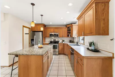 16267 Griffon Trail, Lakeville, MN 55044 - Photo 9