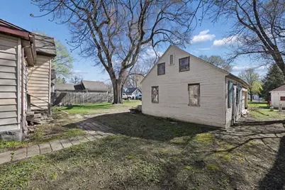 335 Adams Street SE, Hutchinson, MN 55350 - Photo 15