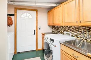 726 W 5th St, Duluth, MN 55806 - Photo 45