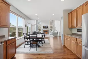640 Addison Alcove, Woodbury, MN 55129 - Photo 11