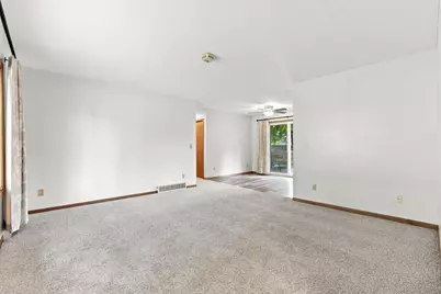 730 Apollo Road, River Falls, WI 54022 - Photo 5