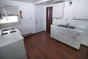 121 Washington St W, Burtrum, MN 56318 - Photo 3