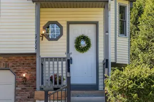 7297 Bren Ln, Eden Prairie, MN 55346 - Photo 3