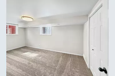 1008 24th Avenue S, Fargo,  58103 - Photo 27