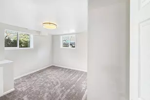 1008 24th Ave S, Fargo,  58103 - Photo 31