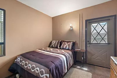 3010 Logan Avenue N, Minneapolis, MN 55411 - Photo 13
