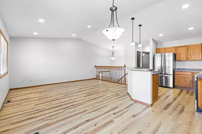 5263 50th Avenue S, Fargo, ND 58104 - Photo 5