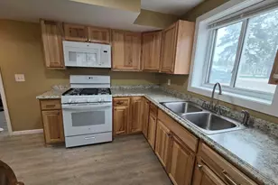 9152 Lexington Ave N, Circle Pines, MN 55014 - Photo 11