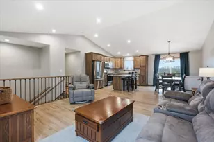1755 Otter Way, New Richmond, WI 54017 - Photo 15