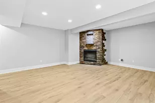 1517 Covington Ln, Eagan, MN 55122 - Photo 21