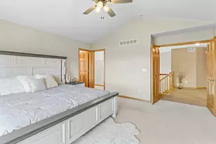 1517 Covington Ln, Eagan, MN 55122 - Photo 17