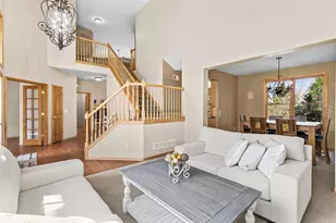 1517 Covington Ln, Eagan, MN 55122 - Photo 3