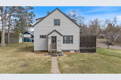 634 Oak Street, Cloquet, MN 55720 - Photo 1