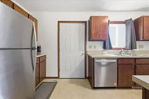 1260 Virginia St, Saint Paul, MN 55117 - Photo 5