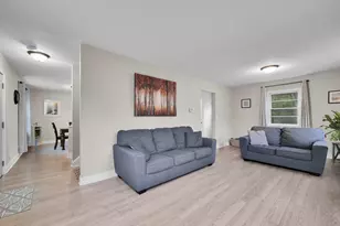 313 107th Ave NE, Blaine, MN 55434 - Photo 5
