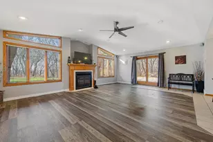 101 Mapleridge Dr, Mankato, MN 56001 - Photo 9