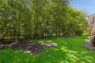 6060 Hemlock Ln N, Plymouth, MN 55442 - Photo 45