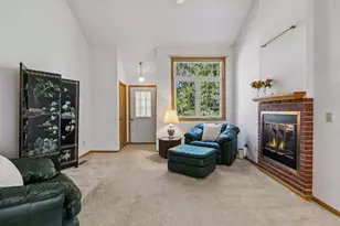 12750 Edgewater Path, Apple Valley, MN 55124 - Photo 5
