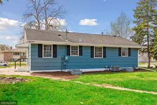 1112 Emerson Ln N, Brooklyn Center, MN 55430 - Photo 19