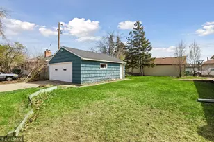 1112 Emerson Ln N, Brooklyn Center, MN 55430 - Photo 21