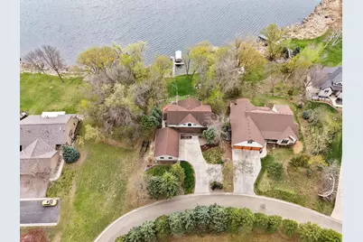 1636 Woodlawn Circle, Waconia, MN 55387 - Photo 113
