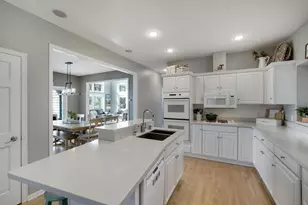 1636 Woodlawn Cir, Waconia, MN 55387 - Photo 19