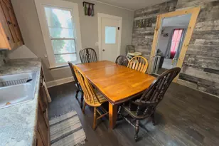 391 W Franklin St, Wells, MN 56097 - Photo 5