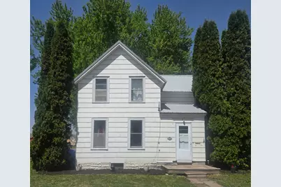 391 W Franklin Street, Wells, MN 56097 - Photo 1