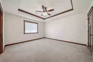 4911 Field Crest Ln, Eau Claire, WI 54701 - Photo 19