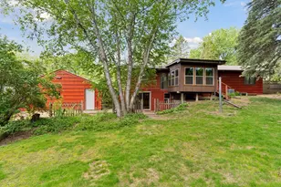 8801 Lakeview Rd, Bloomington, MN 55438 - Photo 33