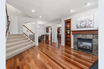 6241 Urbandale Lane N, Maple Grove, MN 55311 - Photo 5