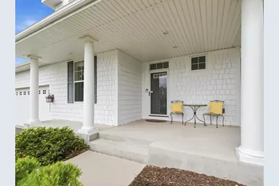 6241 Urbandale Lane N, Maple Grove, MN 55311 - Photo 3