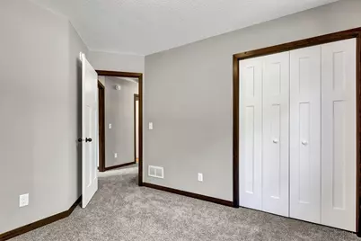 535 Maywood Avenue, Paynesville, MN 56362 - Photo 9