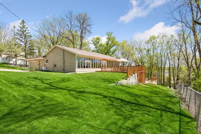 211 3rd Avenue SE, Norwood Young America, MN 55397 - Photo 5