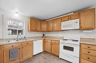 1805 E 8th St, Superior, WI 54880 - Photo 7