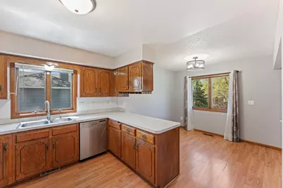1889 Hamline Avenue N, Falcon Heights, MN 55113 - Photo 15