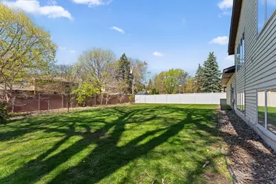 1889 Hamline Avenue N, Falcon Heights, MN 55113 - Photo 7